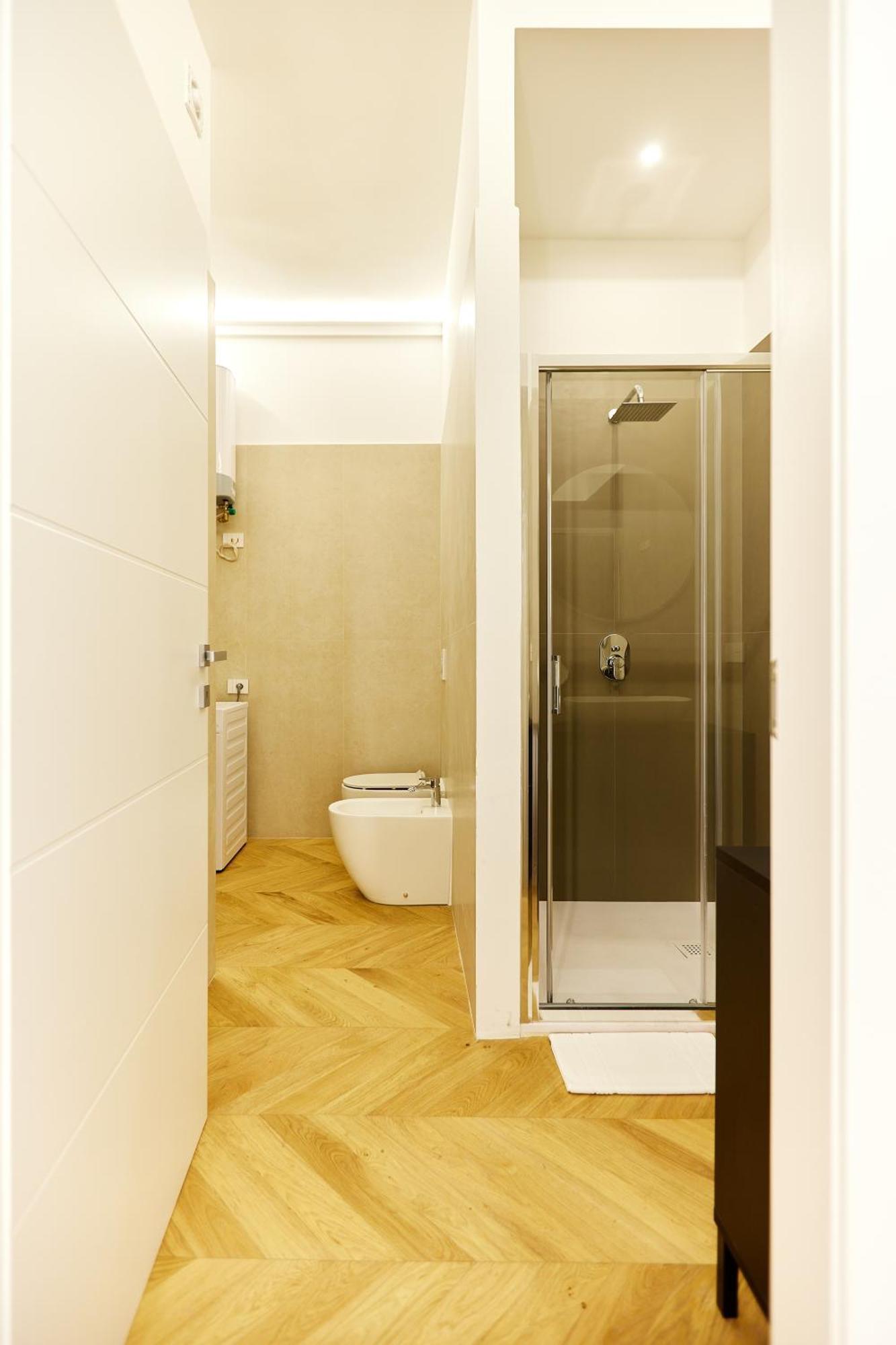 Duomo Imperial Suits - Modern And Comfortable Milan Exterior photo